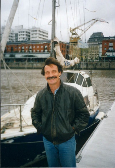 Enrique Celesia con el velero Vito